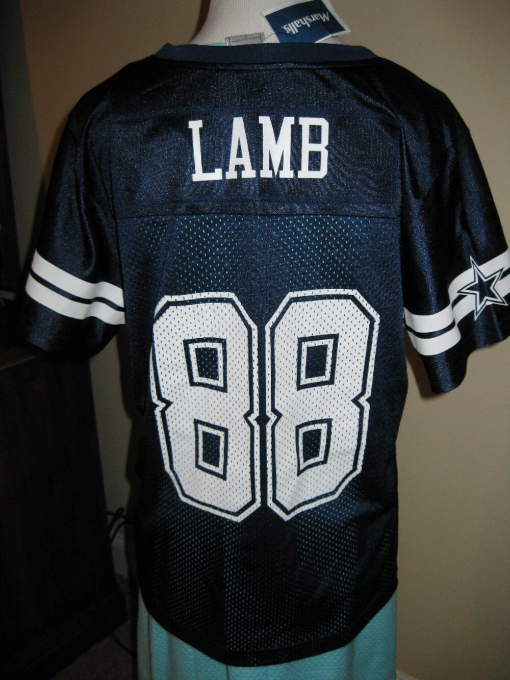 NFL Cowboys #88 Cee Dee Lamb Jersey Youth size L Blue NWTAuthentic (44 inches)